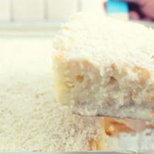 Bolo de Coco Gelado