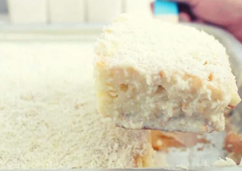 bolo de coco gelado