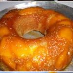 bolo de manga com calda de coco