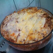 Lasanha de Carne Moída Cremosa: Receita Caseira