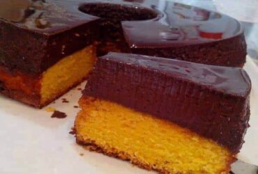 bolo de cenoura com pudim de chocolate