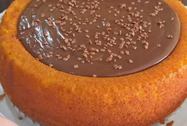 bolo piscina de cenoura