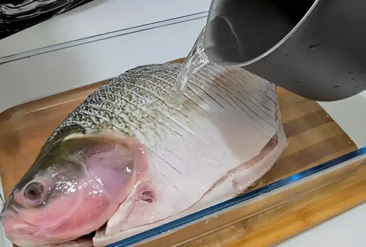 peixe assado inteiro