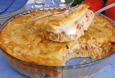 torta de frango sem farinha de trigo, que usa ovos e requeijão