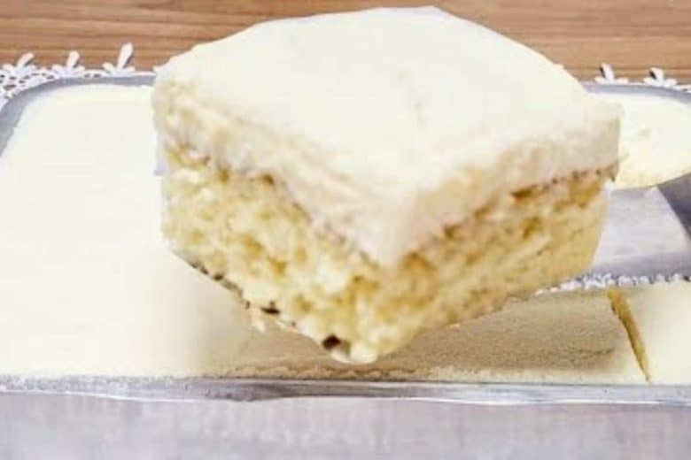 bolo gelado de moÇa Úmido