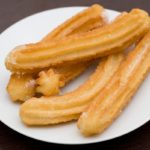 churros caseiro com doce de leite