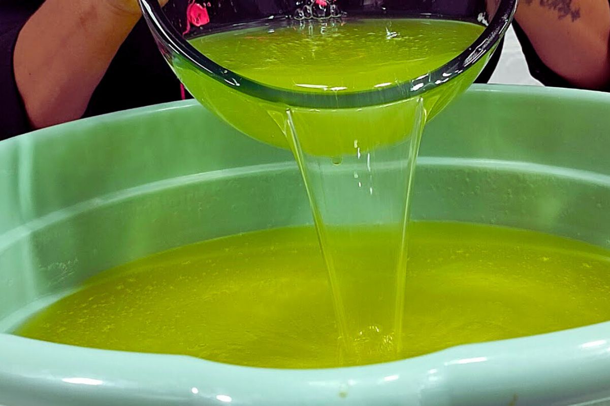 Receita simples: Como fazer sabão líquido multiuso com apenas uma xícara de óleo em casa