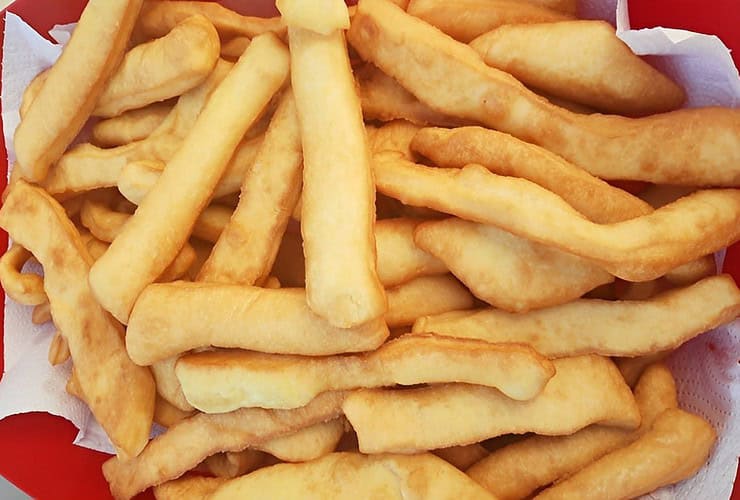 Massinha frita fácil da avó lembra a infância