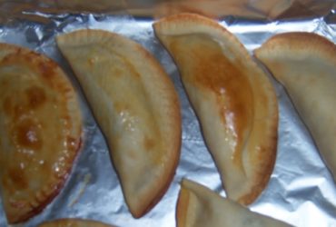 pastel forno caipira de frango