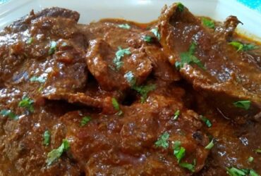 descobrindo o sabor Único bife ao molho na panela de pressão