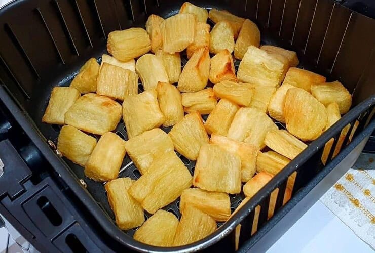 mandioca frita na airfryer