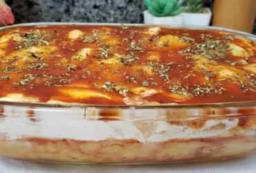 mandioca no forno com requeijão