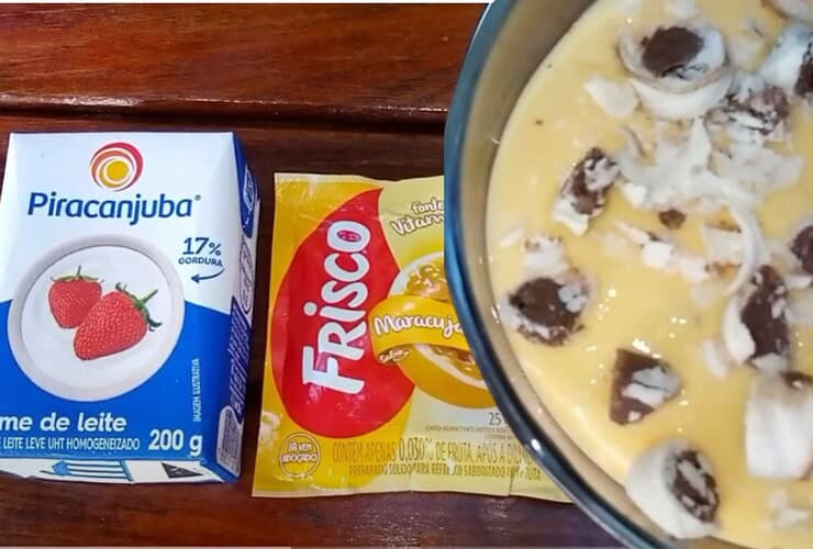 sobre mesa mexeu tá pronto