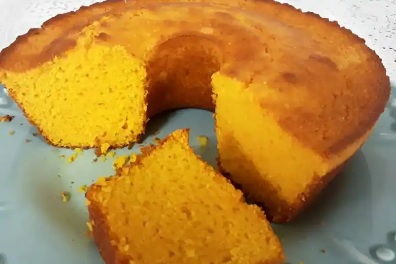 bolo de abóbora com coco de liquidificador