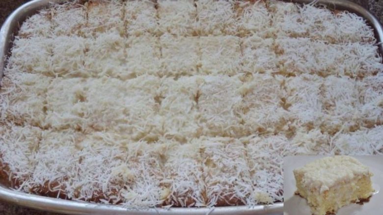 bolo de coco gelado uma deliciosa receita para se refrescar nos dias quentes!