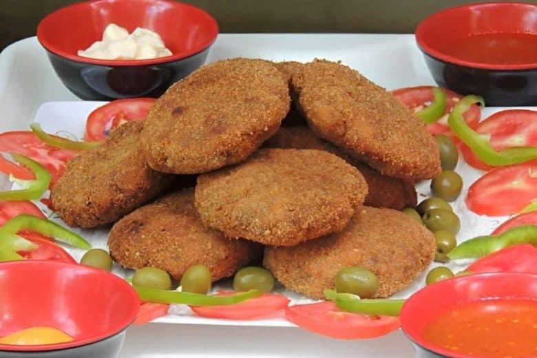 bolinho de carne de feira
