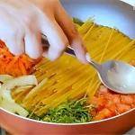 almoço completo na frigideira