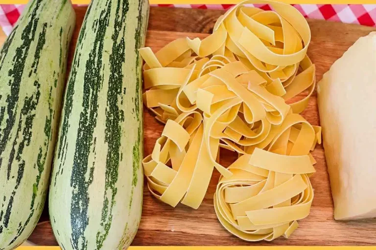 macarrão ao molho de abobrinha e parmesão