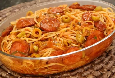 macarronada de calabresa