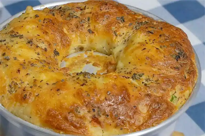 pão salgado recheado nordestino