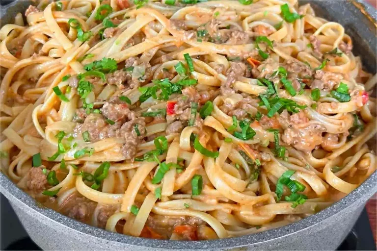 macarronada com carne moída