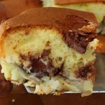 bolo de banana com chocolate fofinho