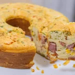 bolo salgado de calabresa
