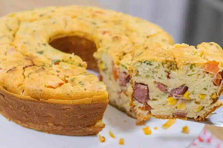 bolo salgado de calabresa