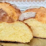 pão de fubá rústico