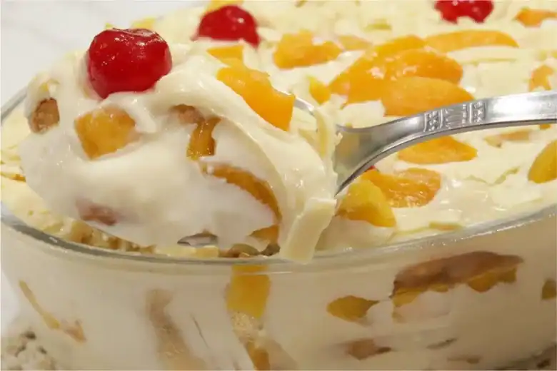 pavê de pêssego com chocolate branco