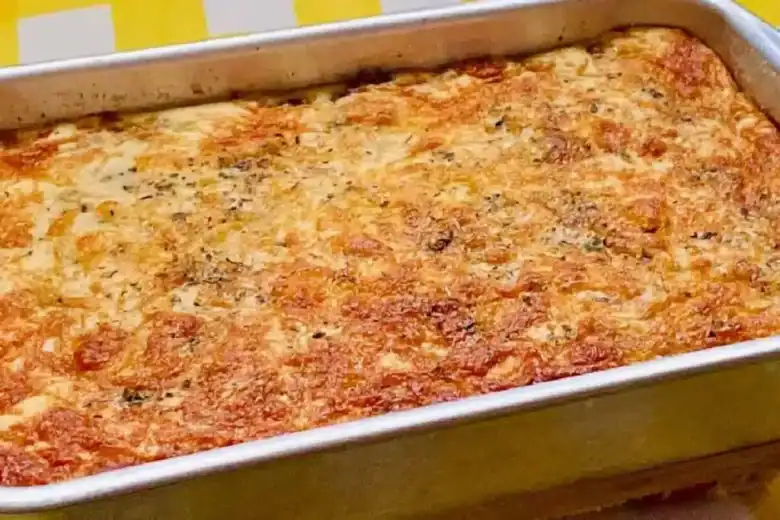 panqueca de forno que tem uma massa e um recheio deliciosos