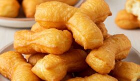 Massinha Frita Crocante: Receita Caseira e Irresistível