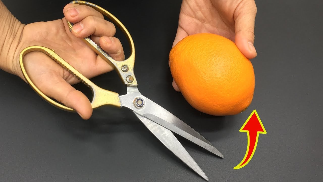 descascar laranja