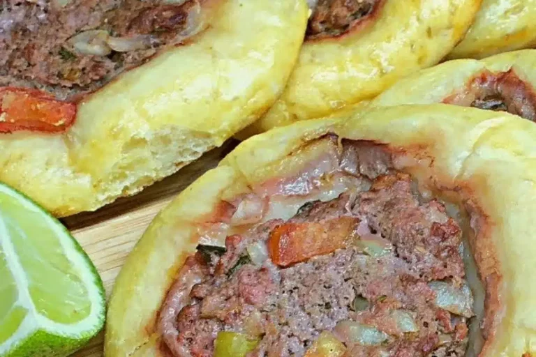 esfiha aberta de carne