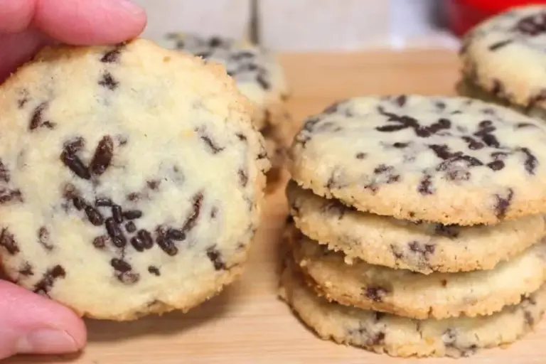 Biscoito formigueiro macio ganha versão fácil e leva granulado em massa amanteigada - Imagem 1