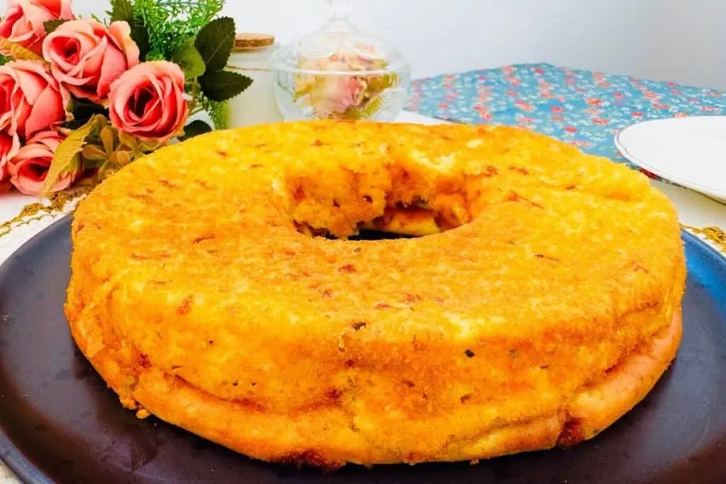 Bolo salgado de batata