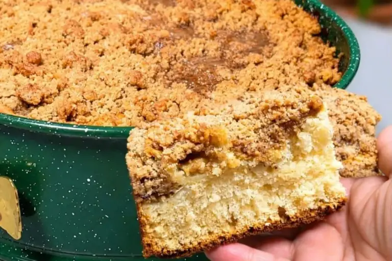 Cuca caseira do Sul: receita tradicional leva massa fofinha e farofa crocante - Imagem 1