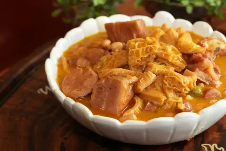 Dobradinha completa bem temperada e macia ganha destaque em receita com várias carnes