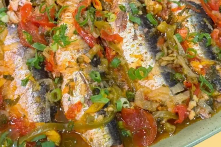 Escabeche de sardinha na panela de pressão fica econômico, rápido e saboroso - Imagem 1