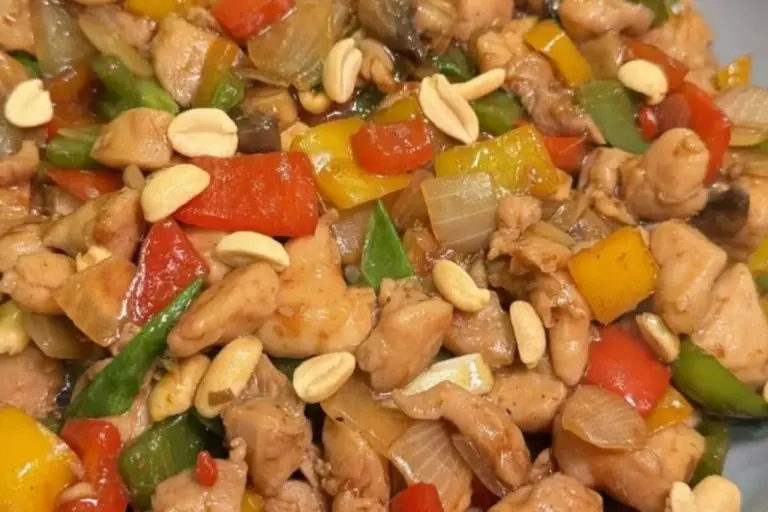 Frango xadrez rápido leva legumes coloridos e molho encorpado - Imagem 1