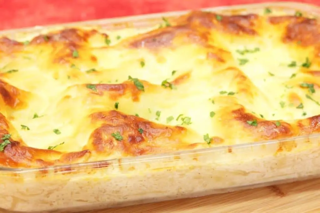 Lasanha de domingo cremosa fica pronta em 20 minutos no forno - Imagem 1