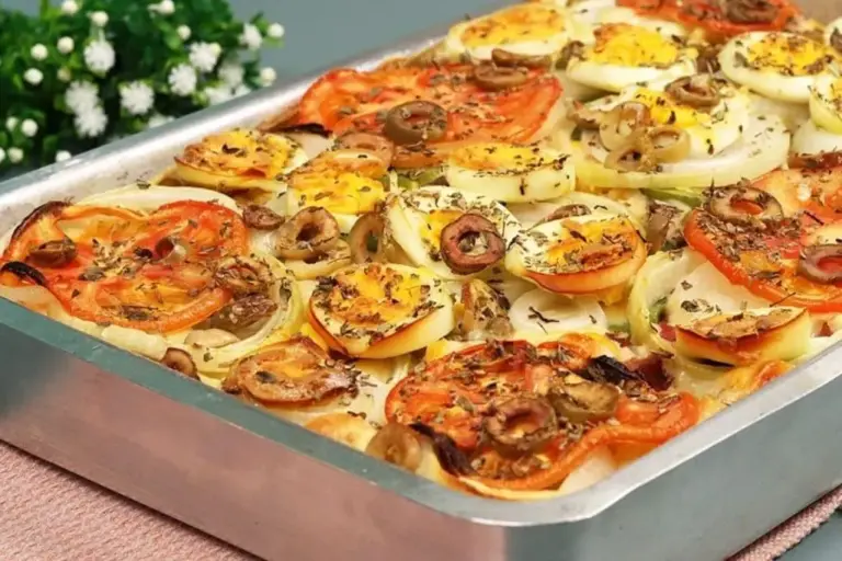 Torta à portuguesa de liquidificador é opção prática com recheio completo - Imagem 1