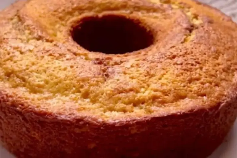 Bolo amanteigado de banana com canela: receita fácil, fofinha e perfumada - Imagem 1