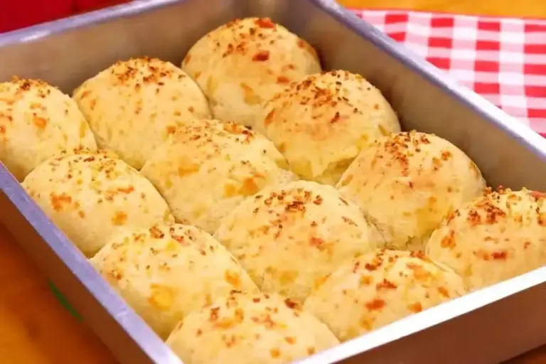 Pão de queijo amanteigado fica mais macio e ganha sabor marcante - Imagem 1