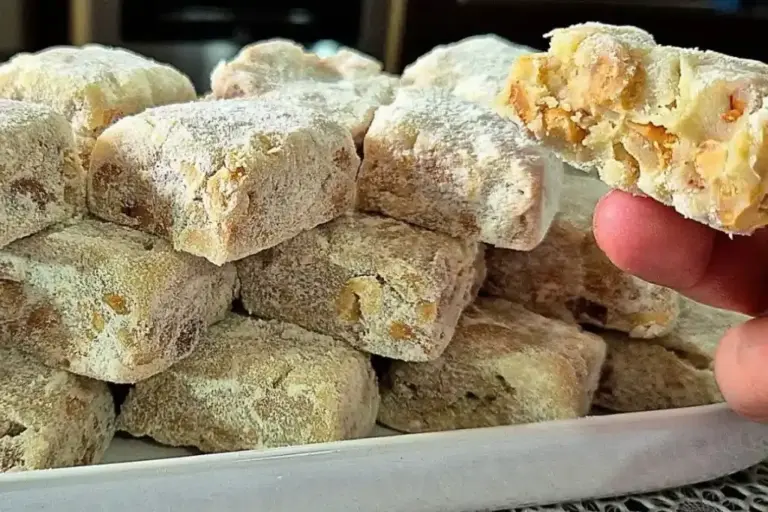 Pé de moça cremoso leva amendoim e leite em pó em receita simples e tradicional