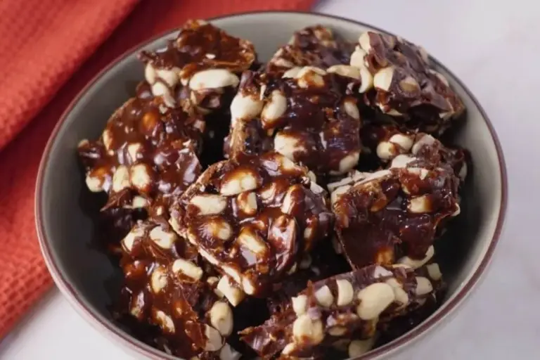 Pé de moleque com chocolate ganha versão crocante e cremosa - Imagem 1